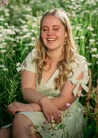 Kennedy Ball Senior Portrait 32