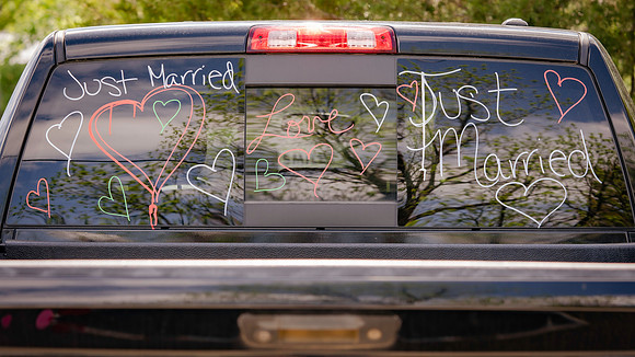 DW2022 Just Married Sendoff-01