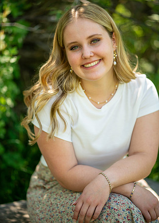 Kennedy Ball Senior Portrait 6