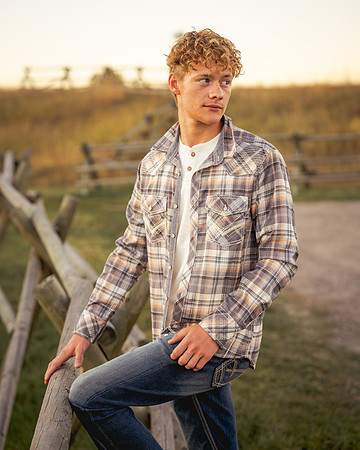 DylanSeniorPics-01