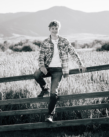 DylanSeniorPics-20