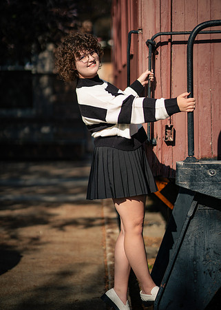 Rylie Senior Portraits 2022-01
