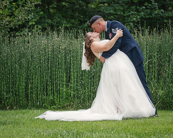 The Andersens - In Love and Happily Married-09